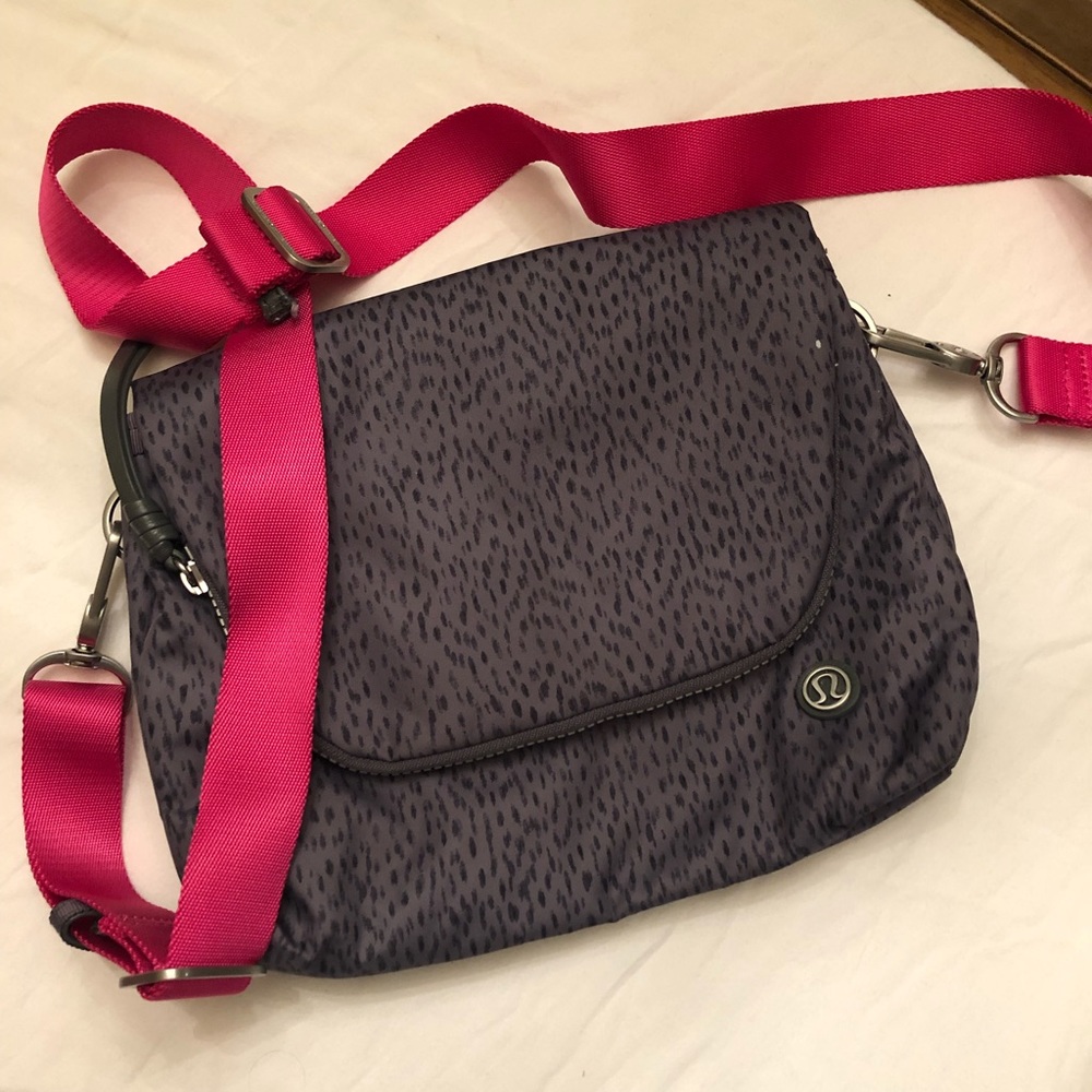 Lululemon Purse